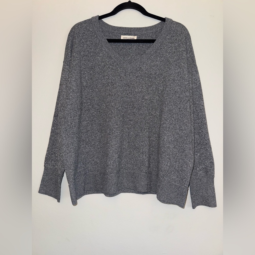 LUCKY BRAND women’s sweater sz L ✨
